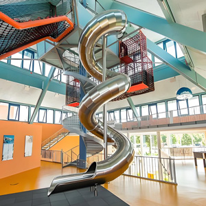 室内不锈钢滑梯选购策略